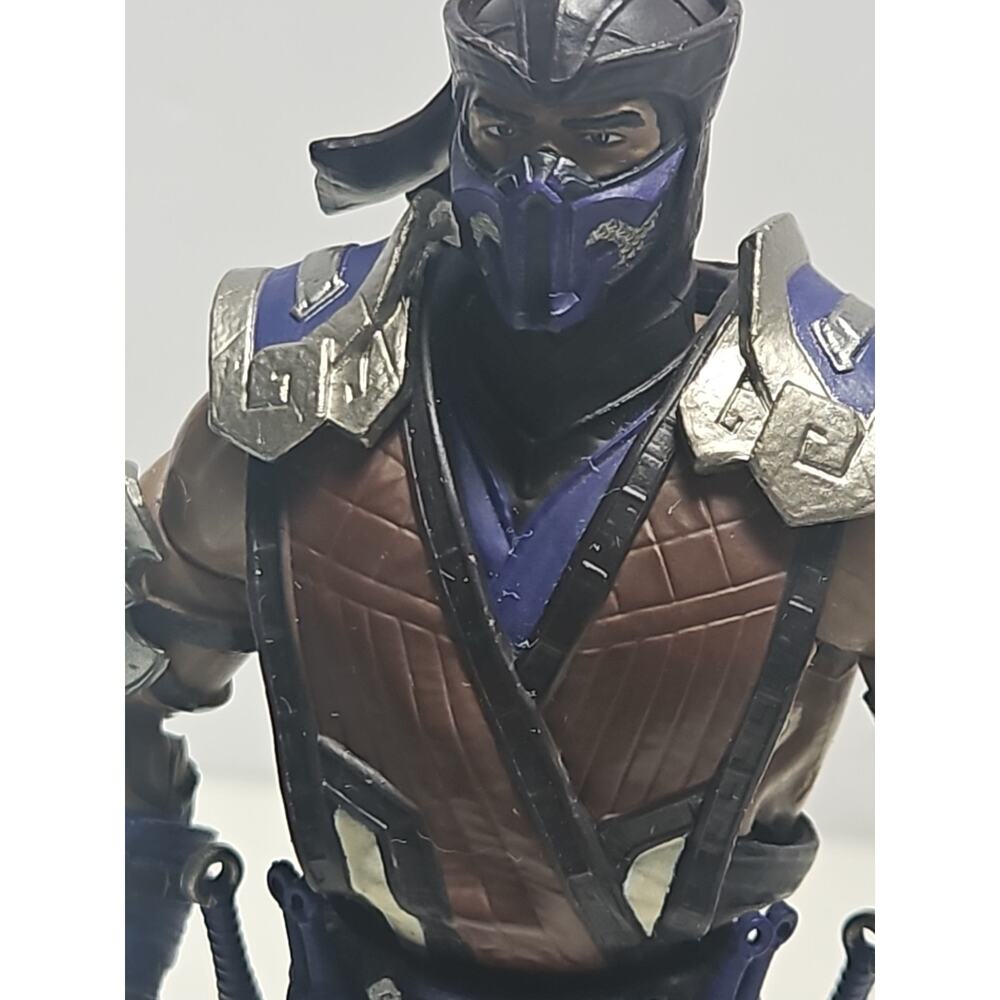 Mortal Kombat 11 Sub-Zero Winter Purple Variant Action Figure McFarlane - Picture 12 of 13